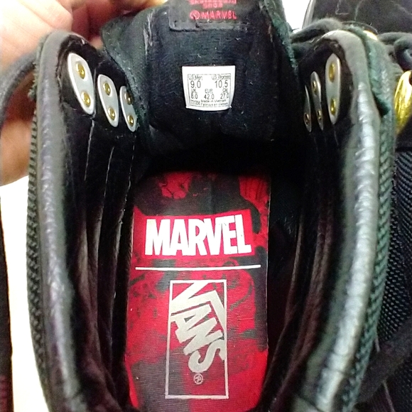 Vans Marvel Black Panther Sk8-Hi size 9 - Picture 9 of 9